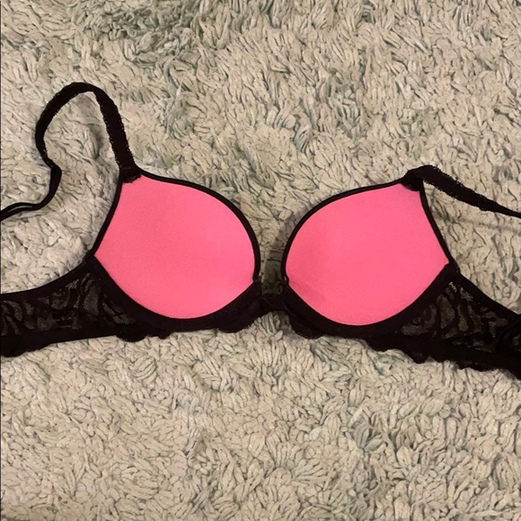 VS PINK BLACK LACE PUSH UP BRA 32A ADJUSTABLE - Picture 2 of 3